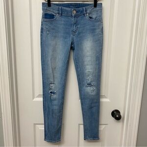 WHBM White House Black Market the Skinny Crop Jeans Size 2